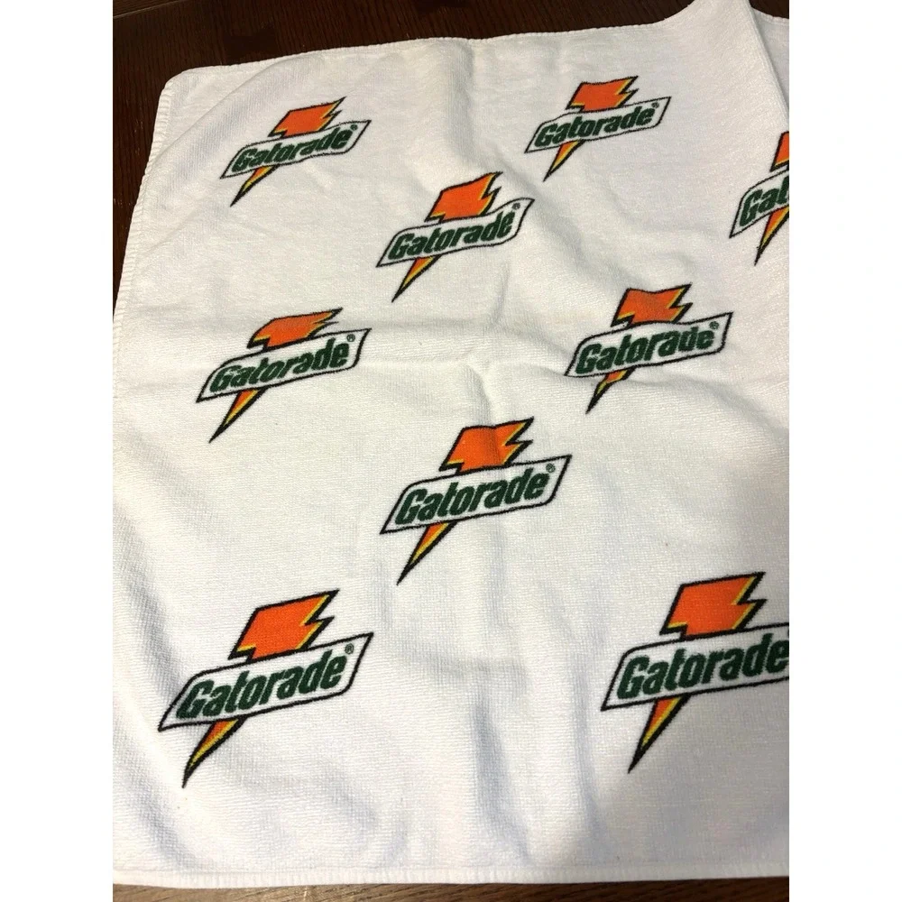 Vintage 1990s Gatorade Sport Bath Towel Advertising White Lightening Bolt